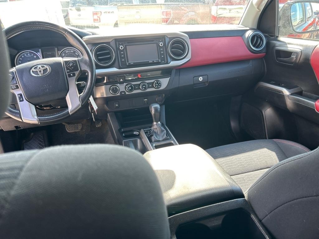 Toyota Tacoma SR5 Double Cab Long Bed V6 6AT 4WD 2017