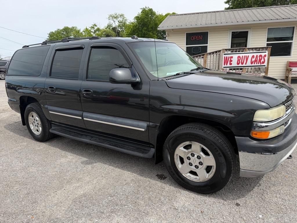 Chevrolet Suburban 1500 4WD 2004