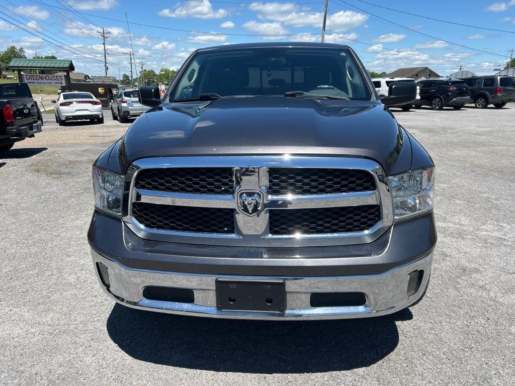 RAM 1500 SLT Quad Cab 4WD 2015