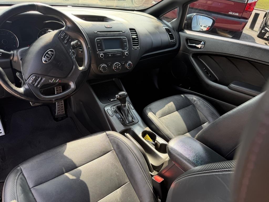 Kia Forte 5-Door SX 2015