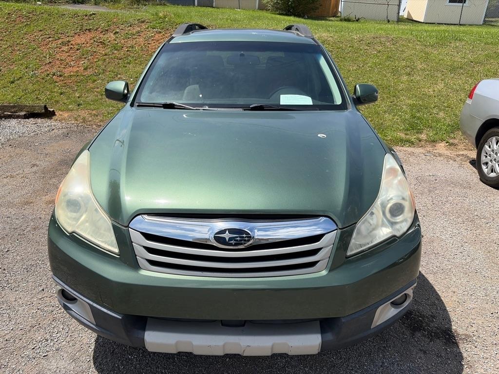 Subaru Outback 2.5i Limited 2010