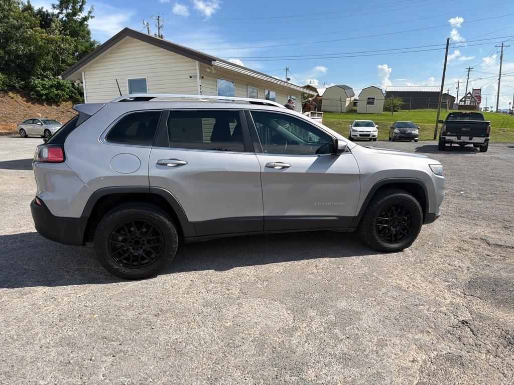 Jeep Cherokee Latitude Plus FWD 2019