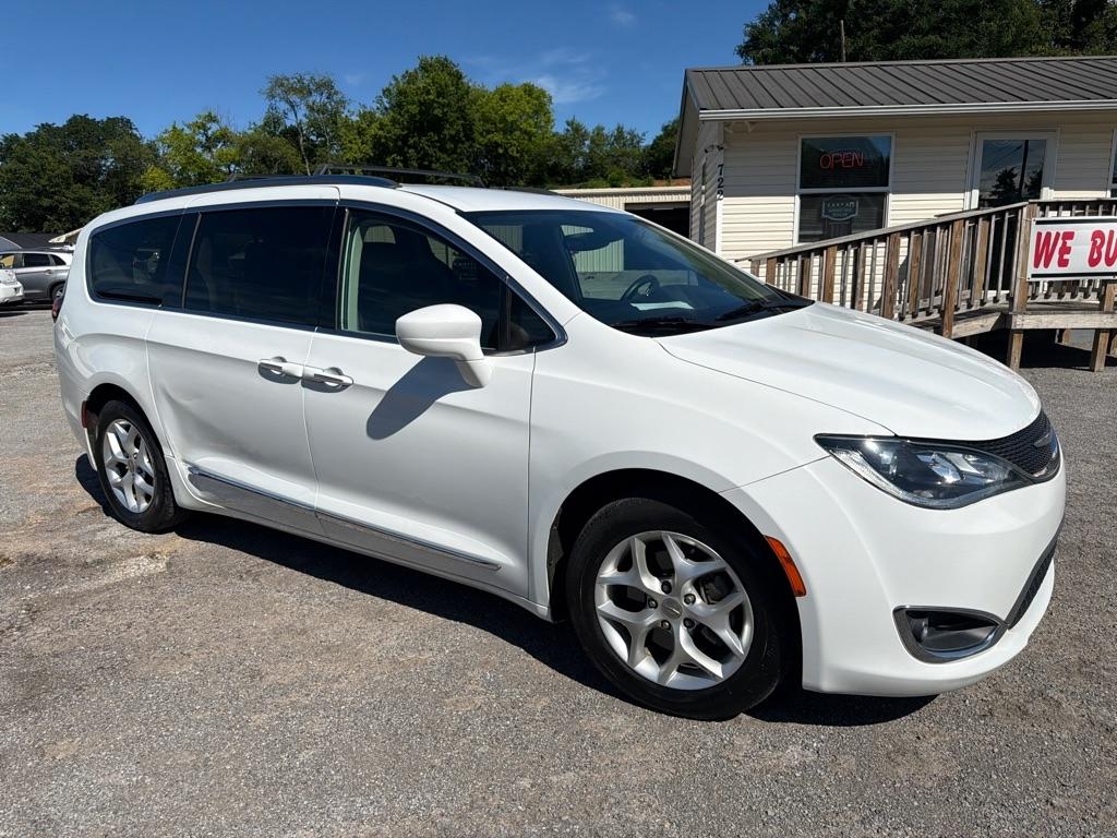 Chrysler Pacifica Touring-L 2018