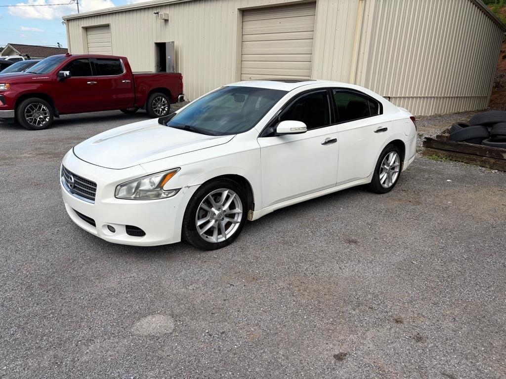2009 Nissan Maxima S