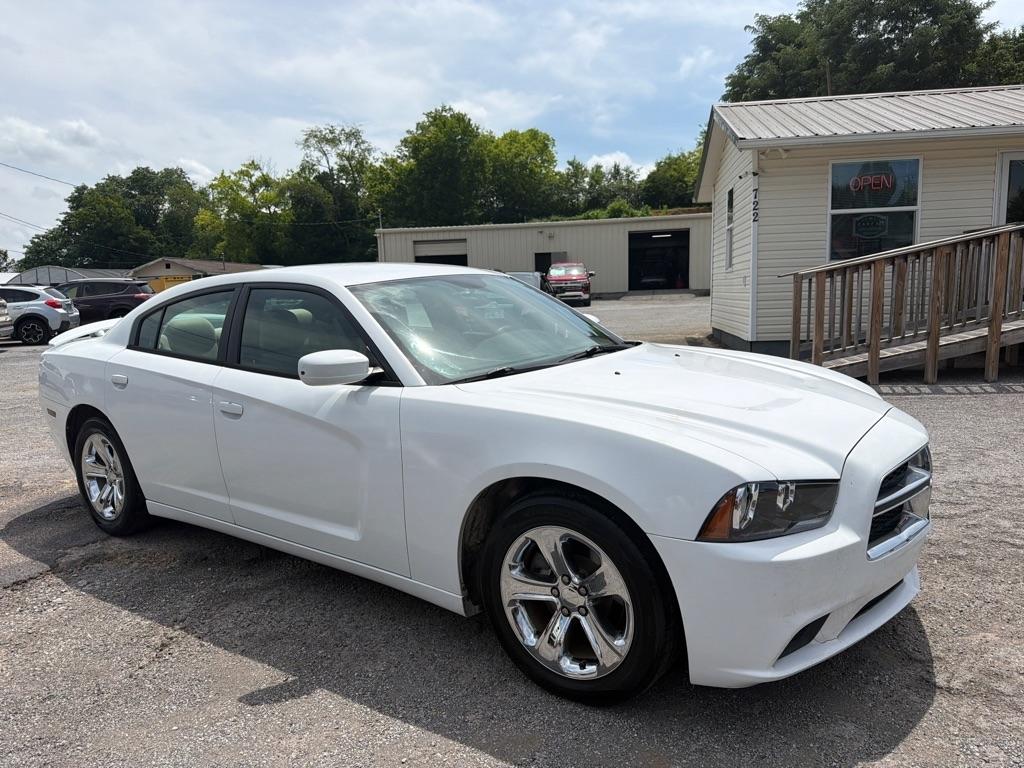 Dodge Charger SE 2014