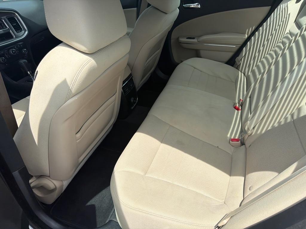 Dodge Charger SE 2014