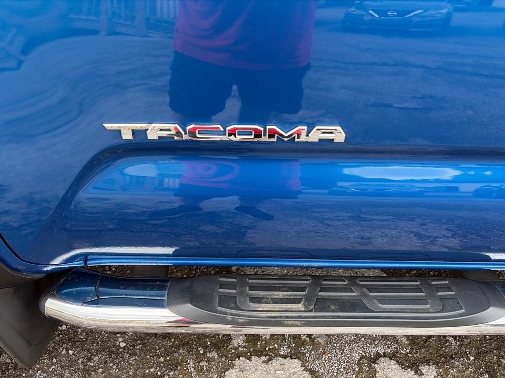 Toyota Tacoma SR5 Double Cab Long Bed V6 6AT 4WD 2016