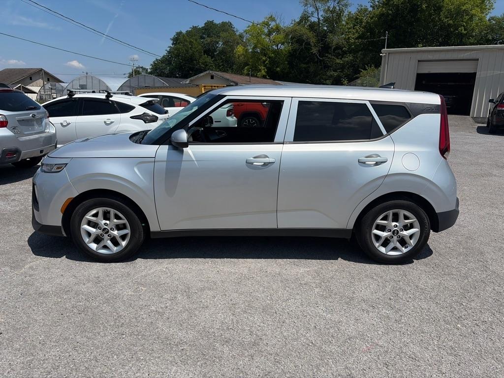 Kia Soul LX CVT 2020
