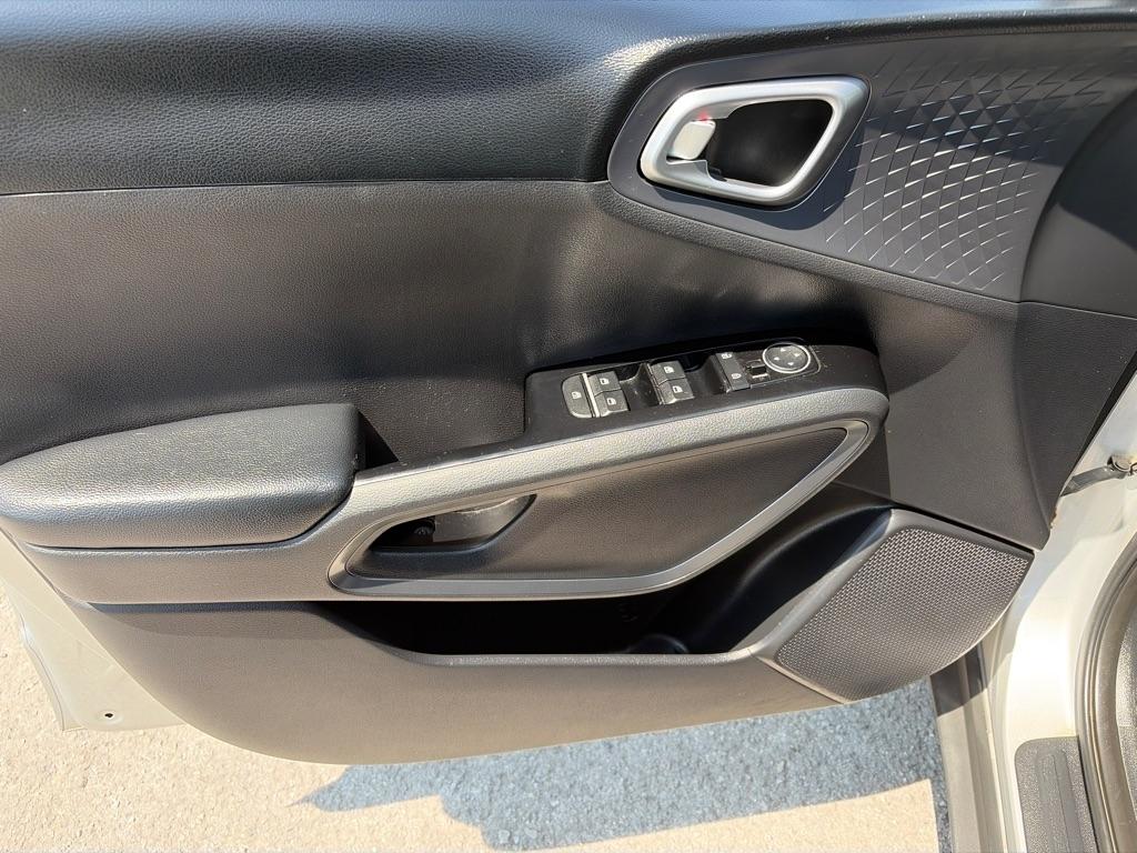 Kia Soul LX CVT 2020