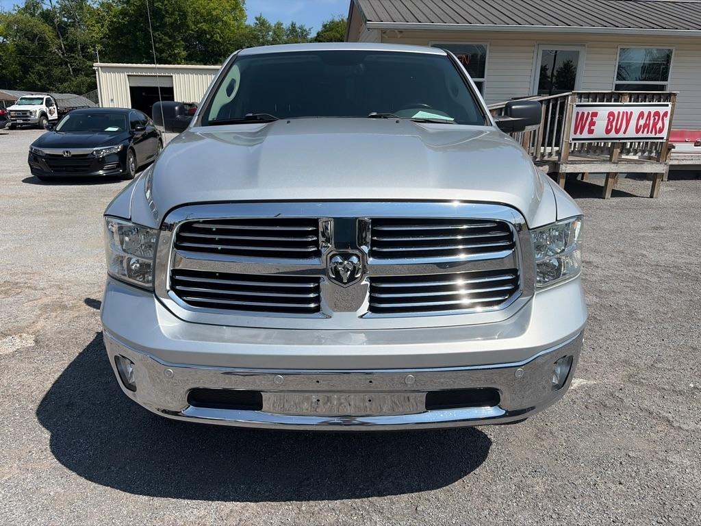 RAM 1500 SLT Quad Cab 4WD 2018