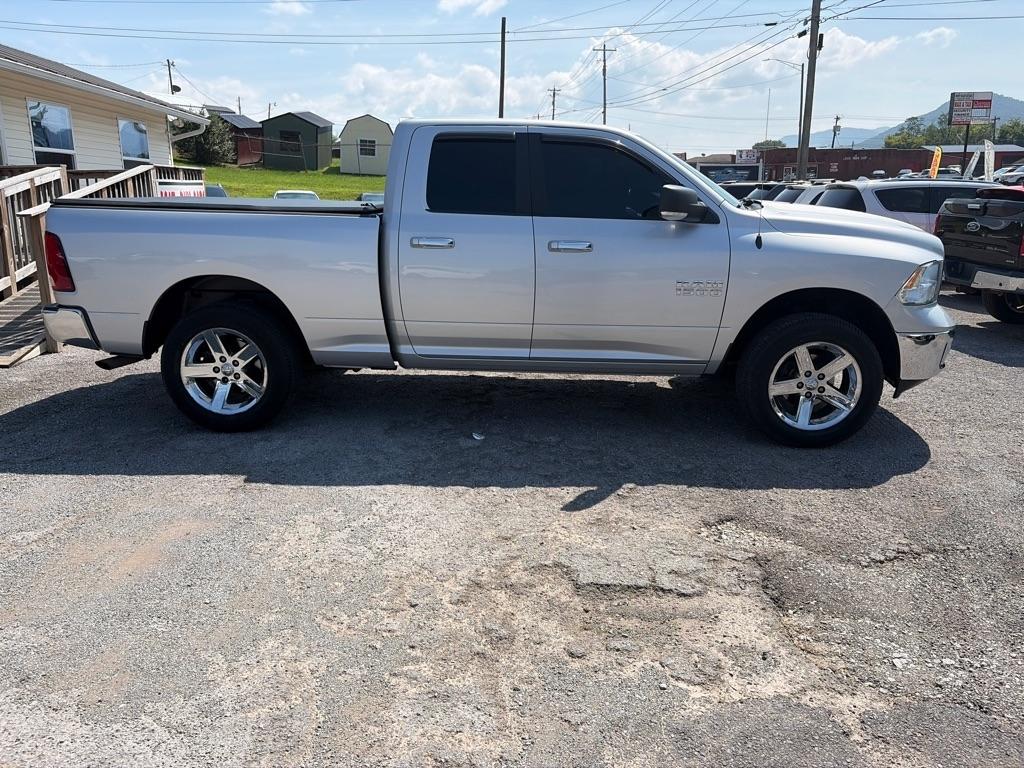 RAM 1500 SLT Quad Cab 4WD 2018