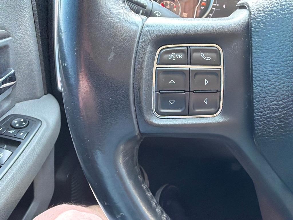RAM 1500 SLT Quad Cab 4WD 2018