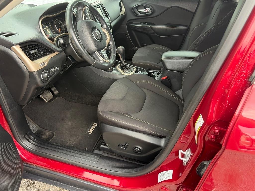 Jeep Cherokee Latitude 4WD 2015