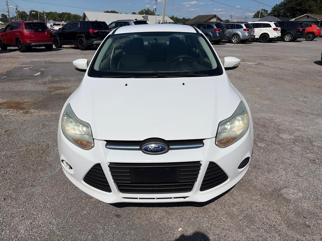 Ford Focus SE Sedan 2014