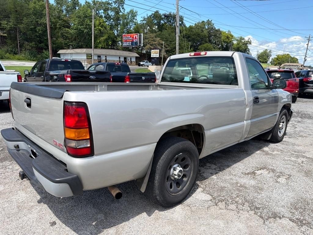 GMC Sierra 1500 Work Truck 2WD 2006