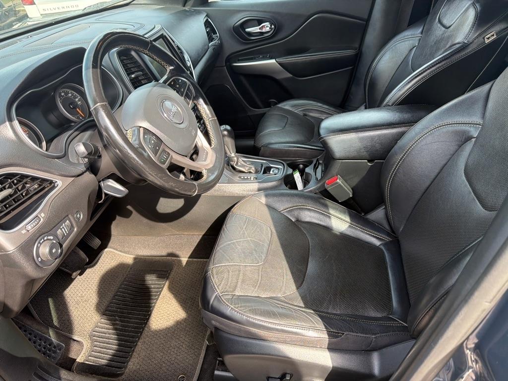 Jeep Cherokee Latitude Lux 4WD 2021