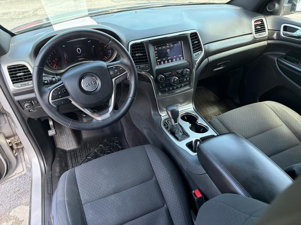 Jeep Grand Cherokee Laredo 4WD 2018