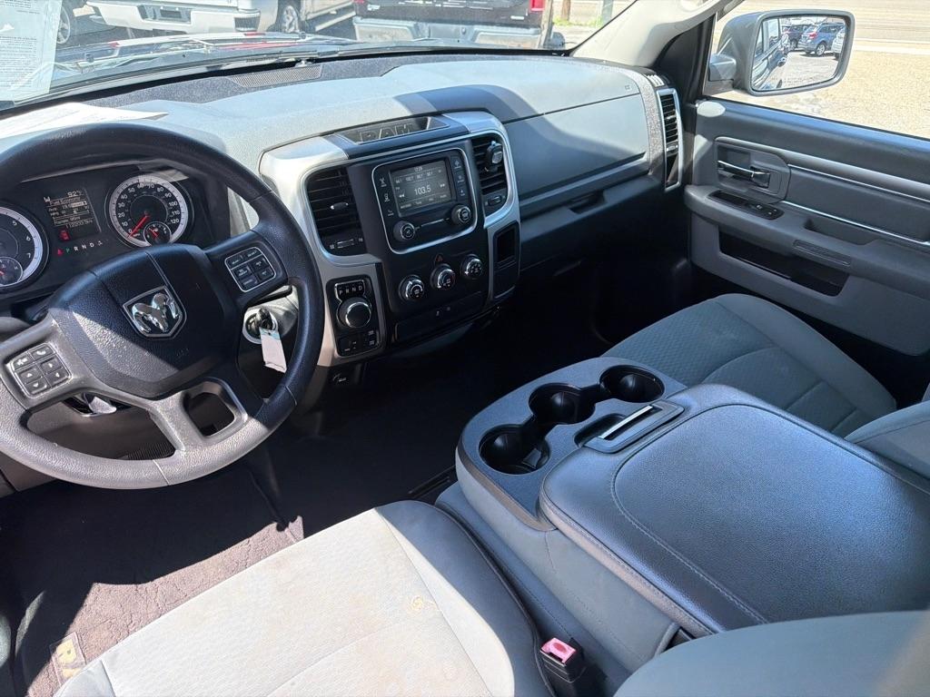 RAM 1500 Classic Tradesman Crew Cab LWB 4WD 2020