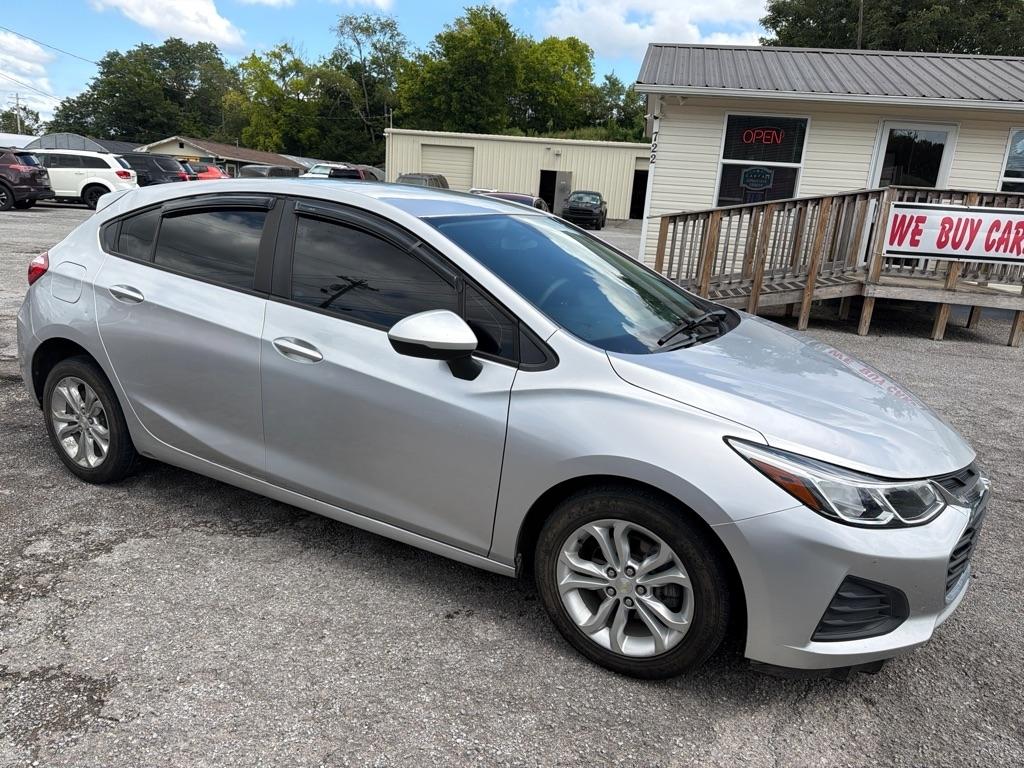 Chevrolet Cruze LS Hatchback 2019