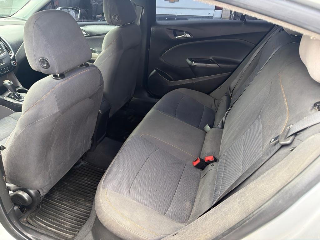 Chevrolet Cruze LS Hatchback 2019