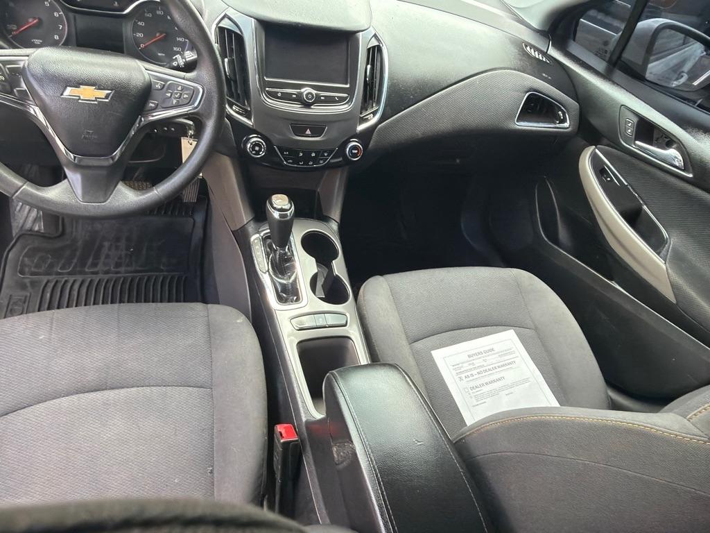 Chevrolet Cruze LS Hatchback 2019