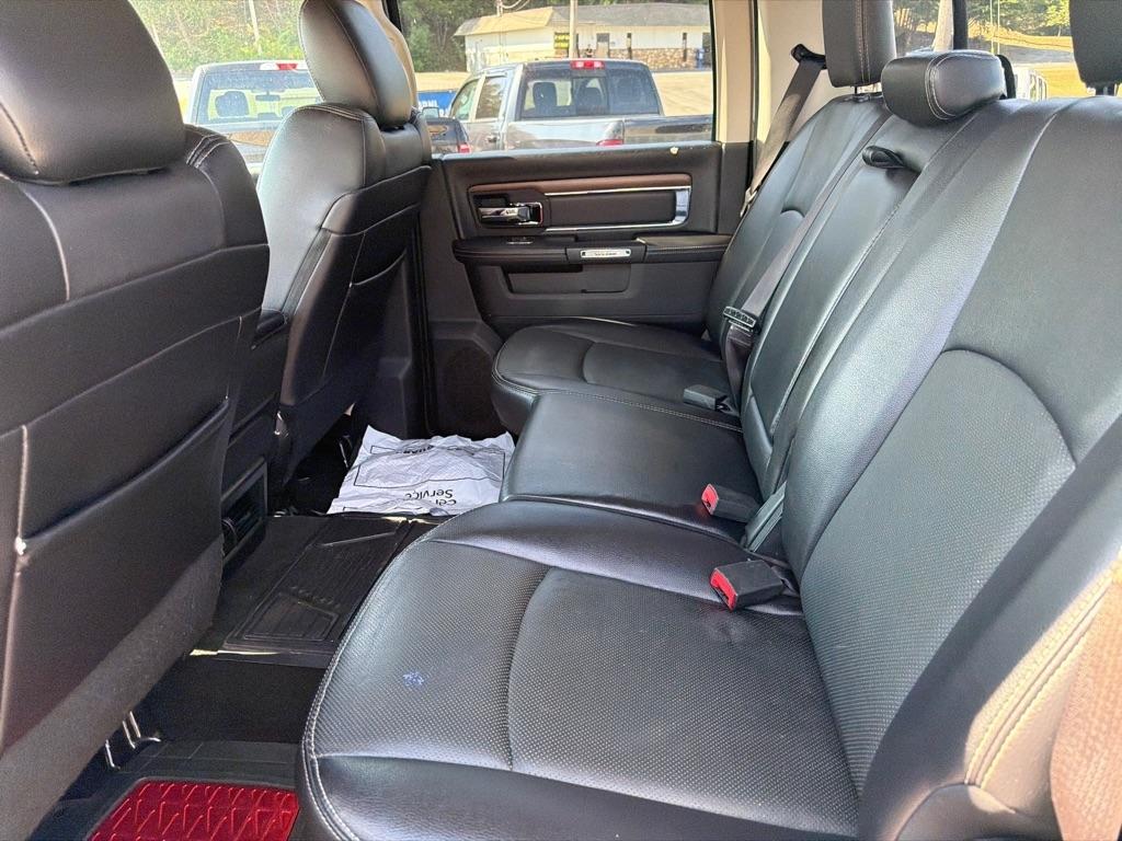 RAM 1500 Laramie Crew Cab SWB 4WD 2017