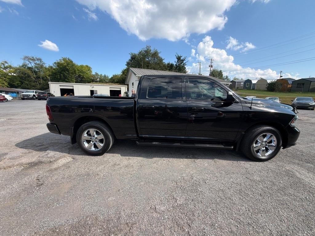 RAM 1500 Sport Crew Cab LWB 4WD 2015