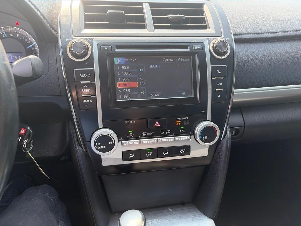 Toyota Camry L 2012
