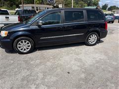 2011 Chrysler Town & Country 