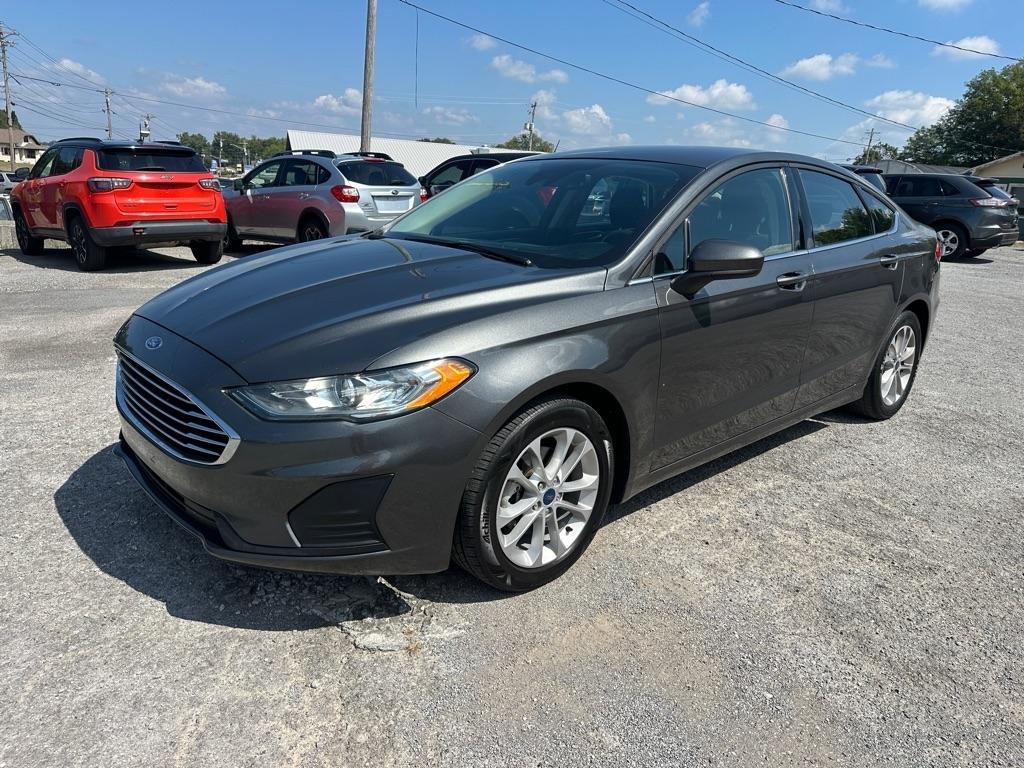 Ford Fusion SE 2020