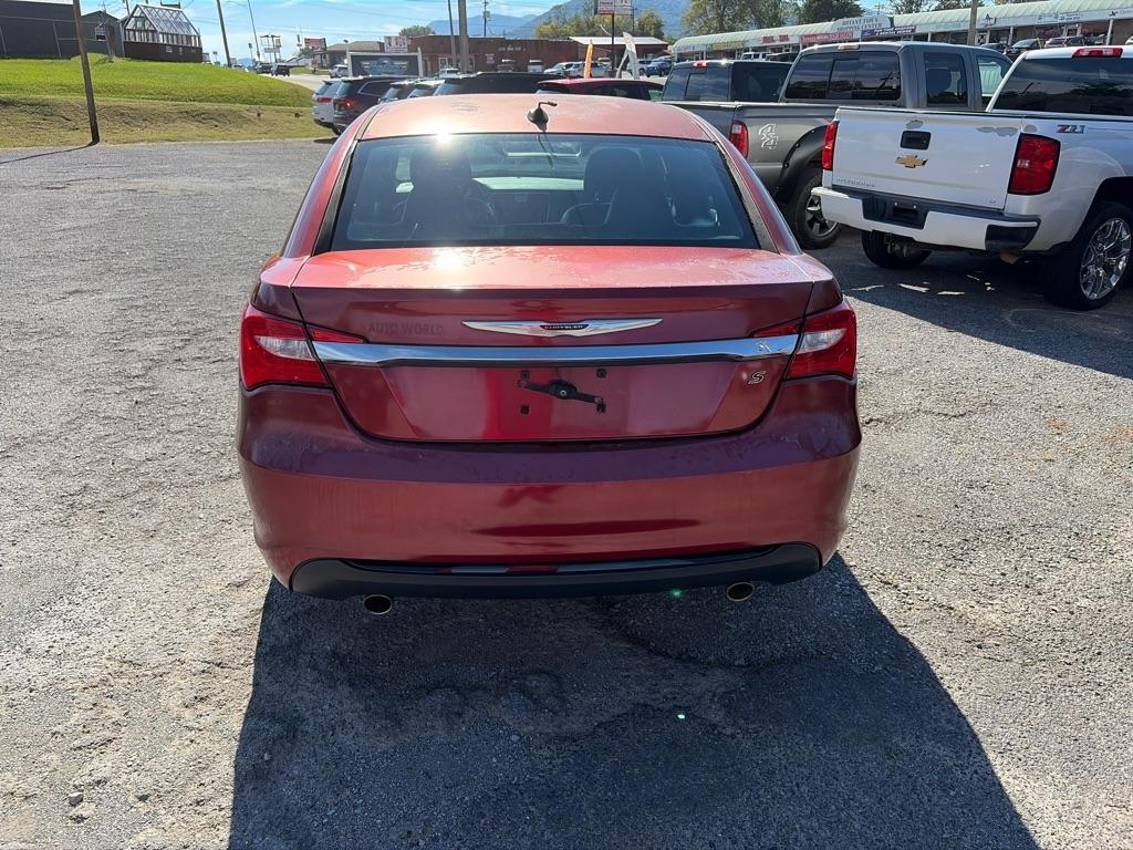 Chrysler 200 Limited 2014