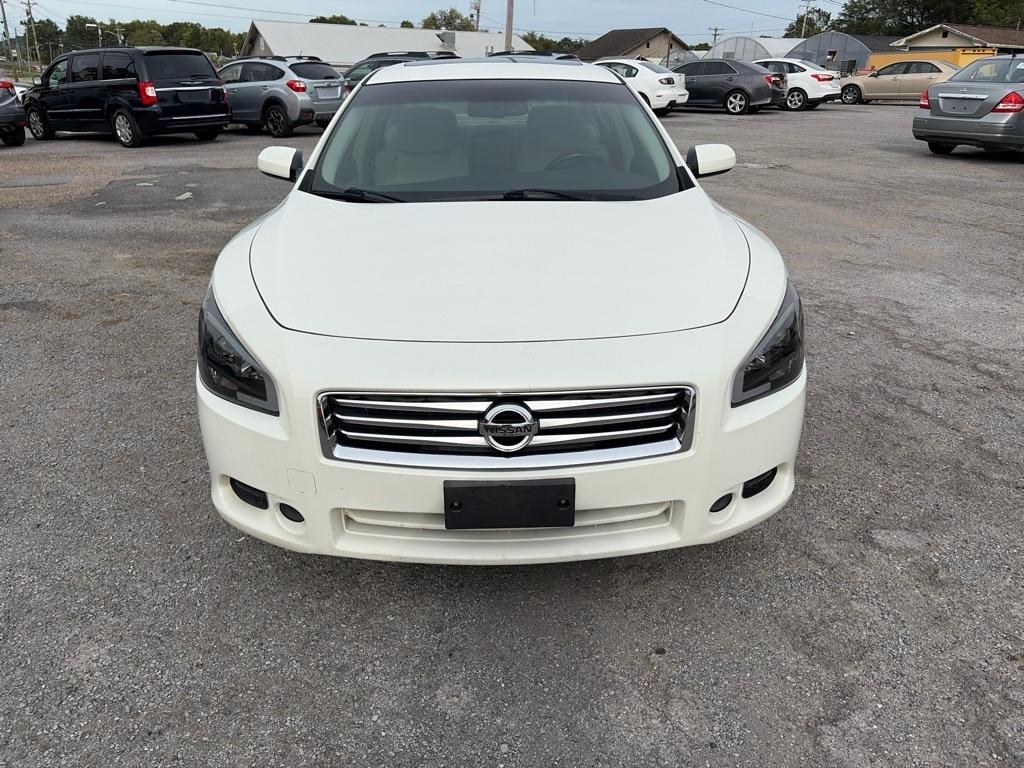 Nissan Maxima S 2013