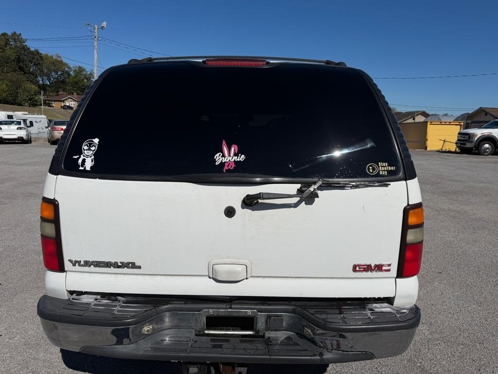 GMC Yukon XL 1500 4WD 2004