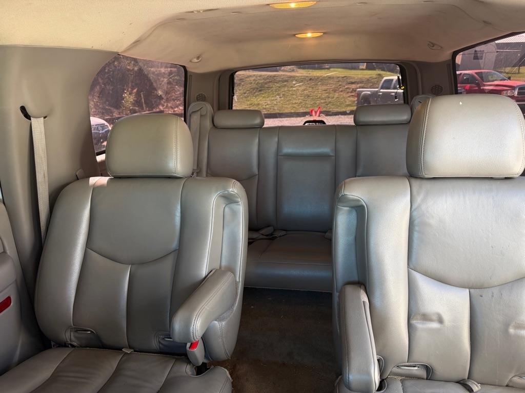 GMC Yukon XL 1500 4WD 2004