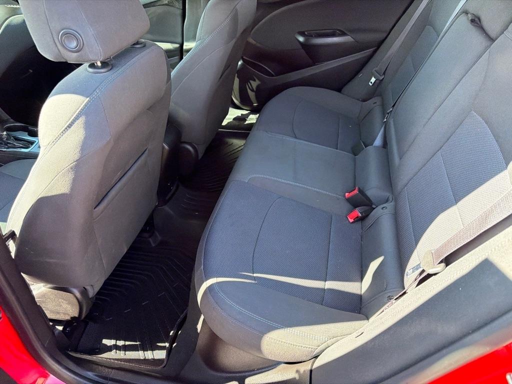 Chevrolet Cruze LT Auto Hatchback 2017