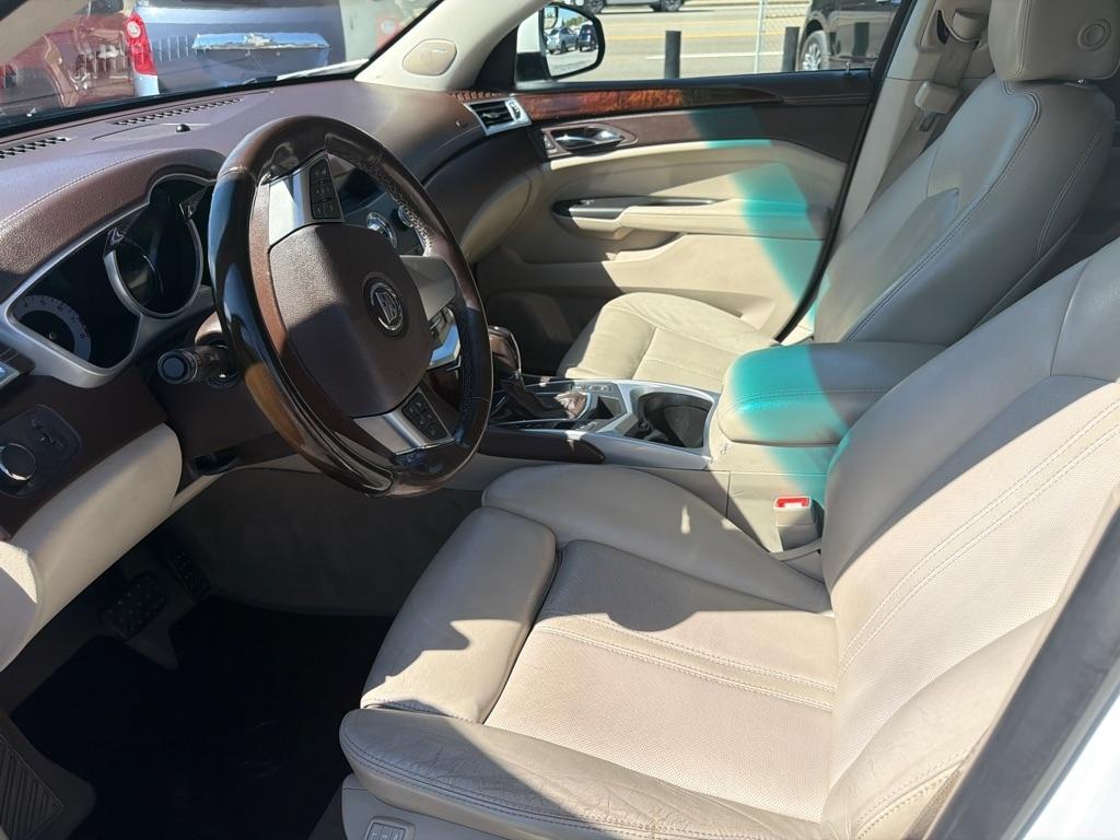 Cadillac SRX Luxury 2012