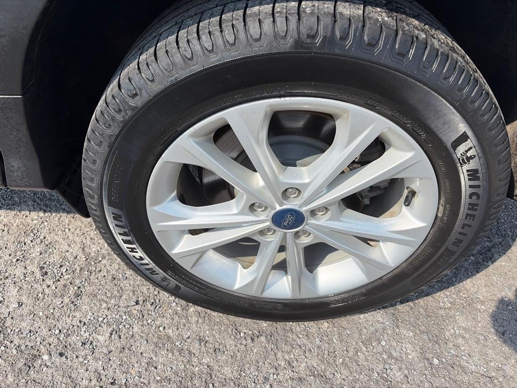 Ford Escape SE FWD 2019