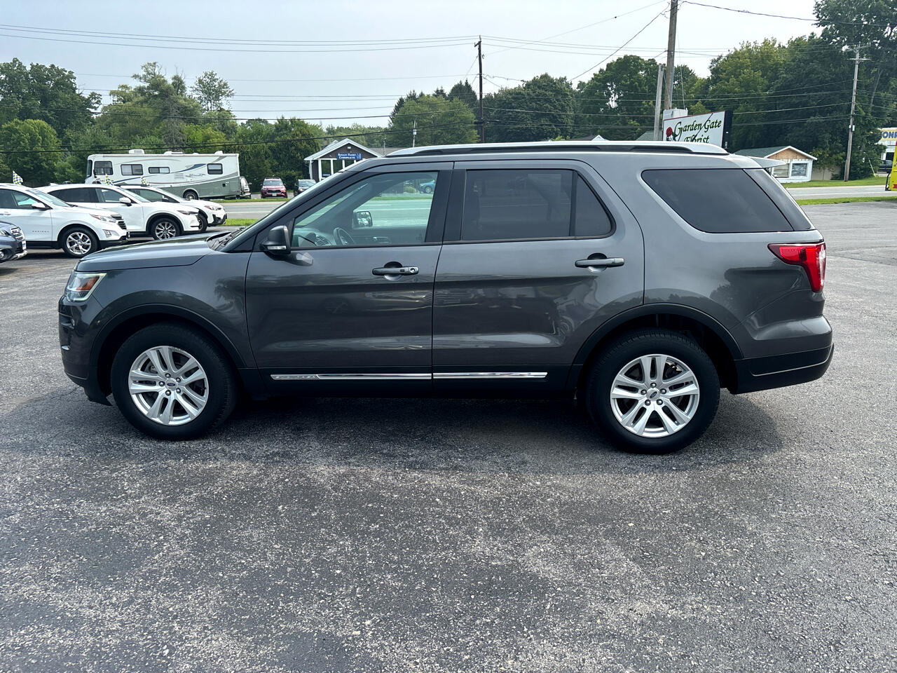 Ford Explorer XLT 4-Door AWD 2019 Ford Explorer XLT 4-Door AWD 2019