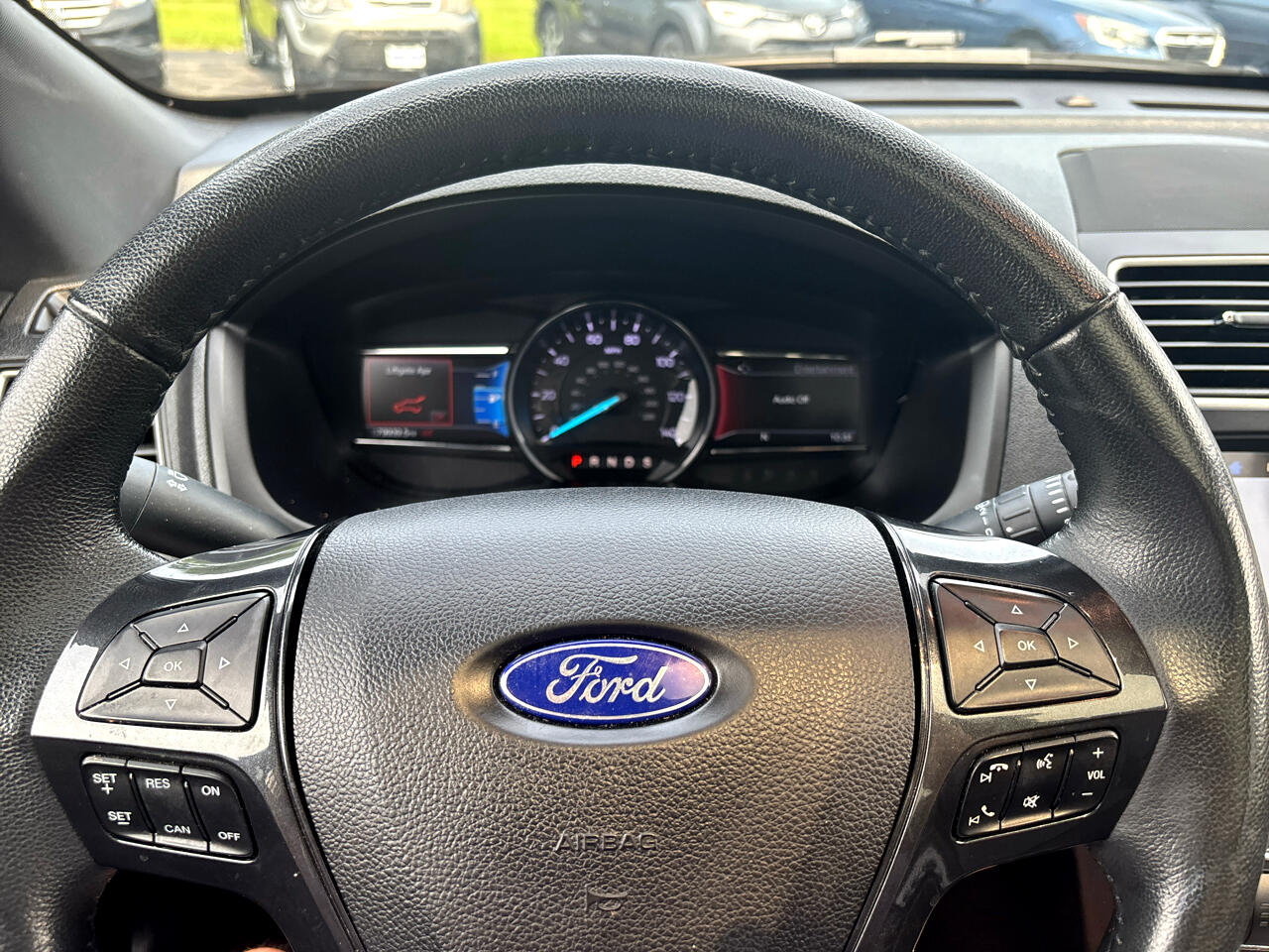 Ford Explorer XLT 4-Door AWD 2019 Ford Explorer XLT 4-Door AWD 2019