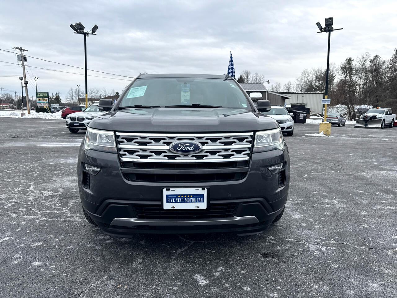 Ford Explorer XLT 4-Door AWD 2019