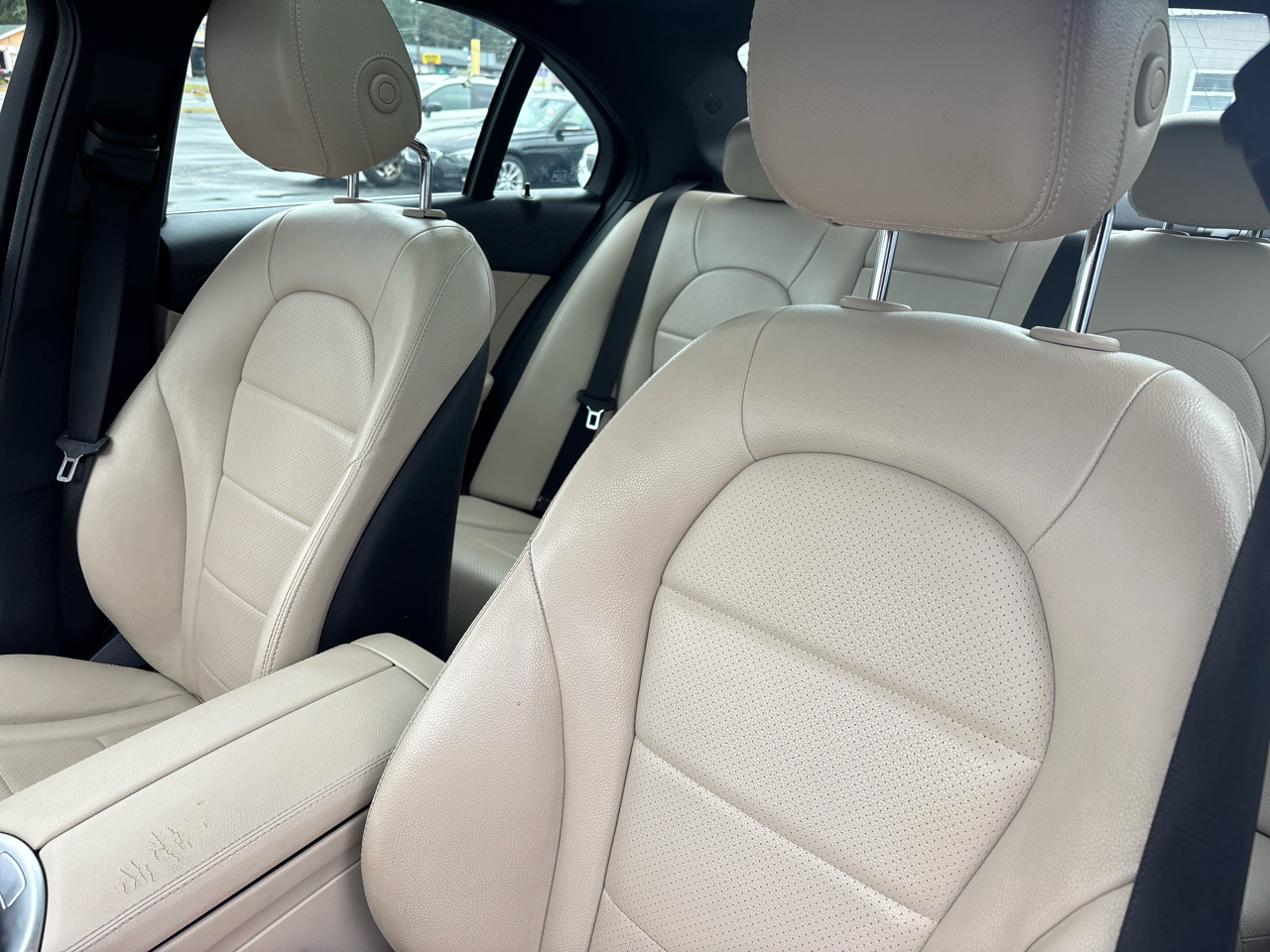 Mercedes-Benz C-Class C300 4MATIC Sedan 2016 Mercedes-Benz C-Class C300 4MATIC Sedan 2016