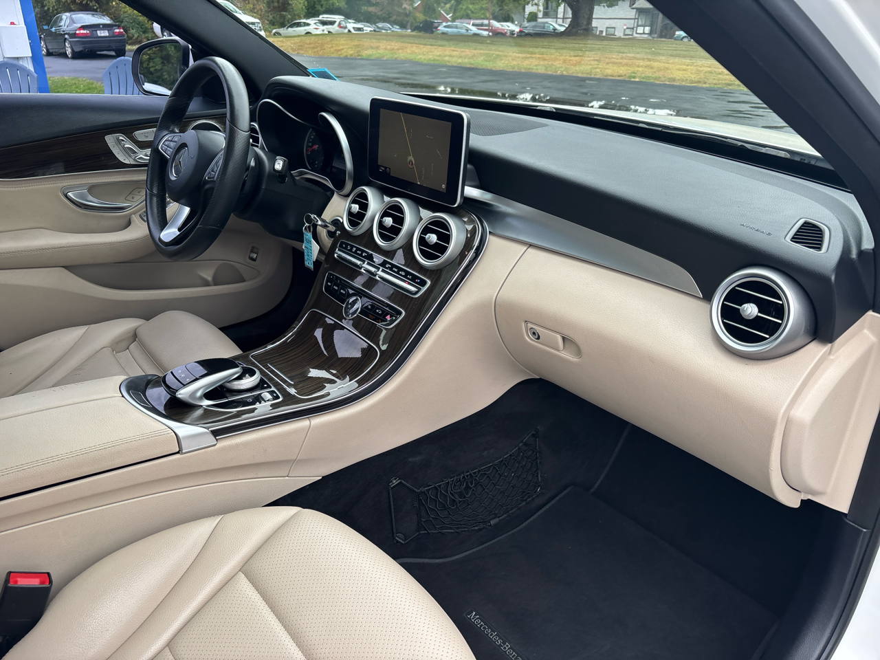 Mercedes-Benz C-Class C300 4MATIC Sedan 2016 Mercedes-Benz C-Class C300 4MATIC Sedan 2016