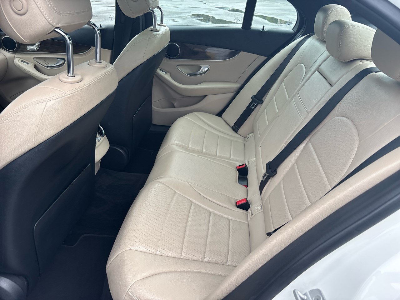 Mercedes-Benz C-Class C300 4MATIC Sedan 2016 Mercedes-Benz C-Class C300 4MATIC Sedan 2016