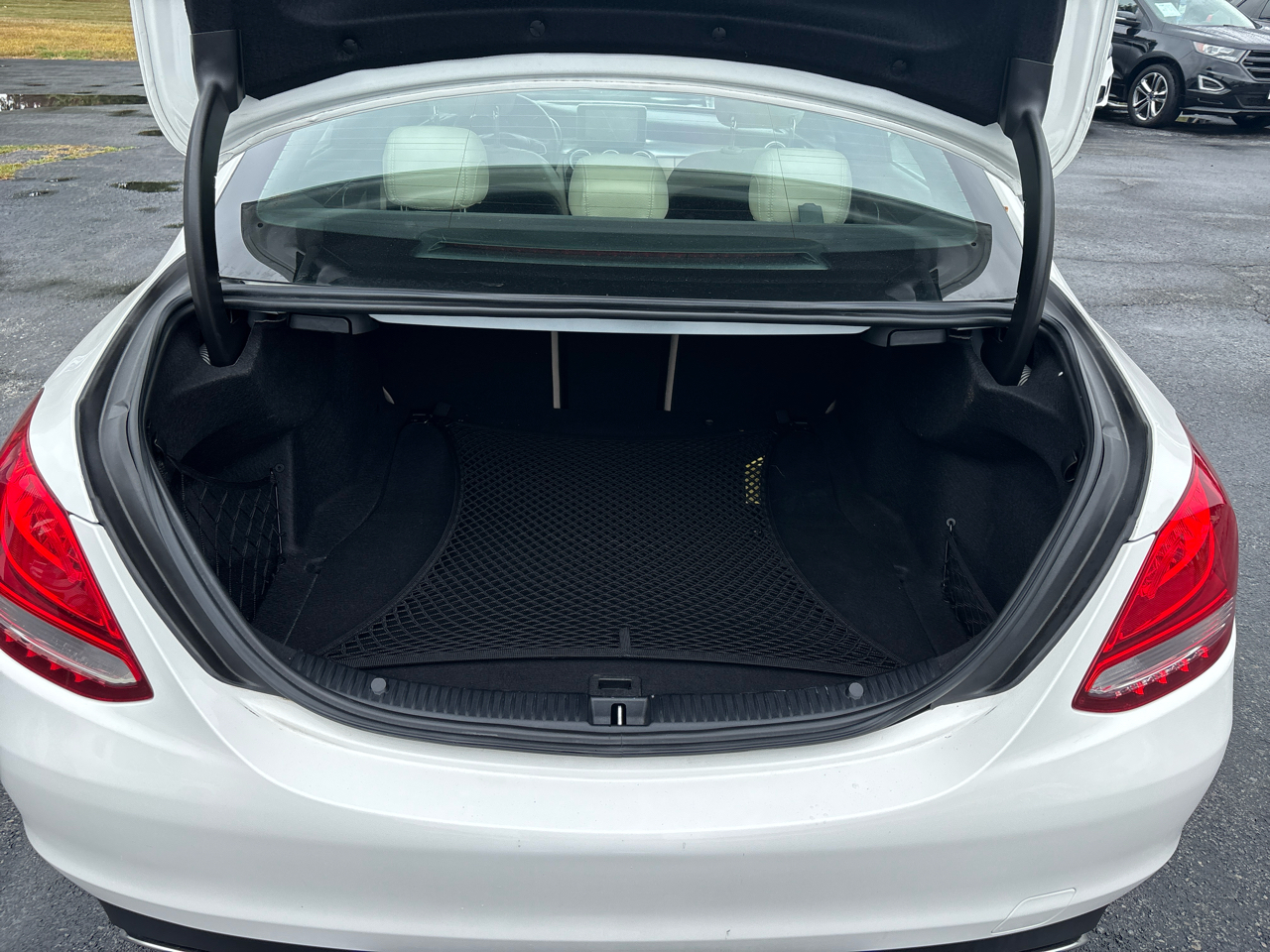 Mercedes-Benz C-Class C300 4MATIC Sedan 2016 Mercedes-Benz C-Class C300 4MATIC Sedan 2016