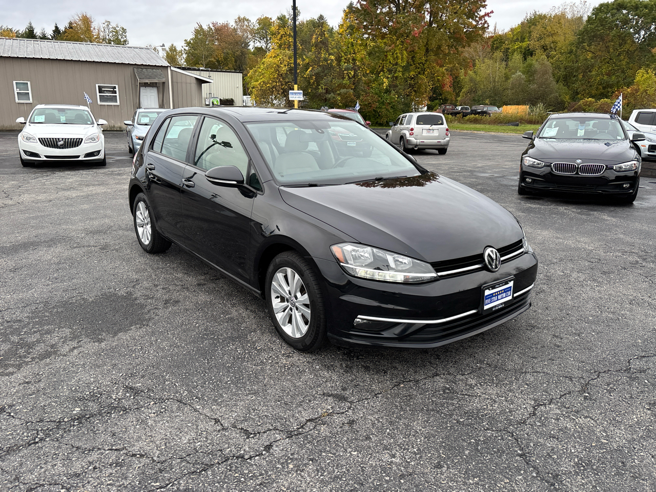 Volkswagen Golf TSI SE 6A 2018 Volkswagen Golf TSI SE 6A 2018