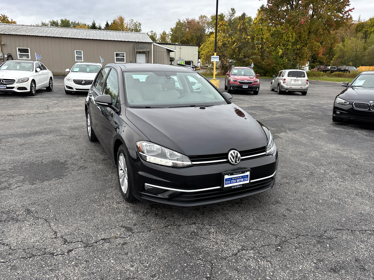 Volkswagen Golf TSI SE 6A 2018 Volkswagen Golf TSI SE 6A 2018