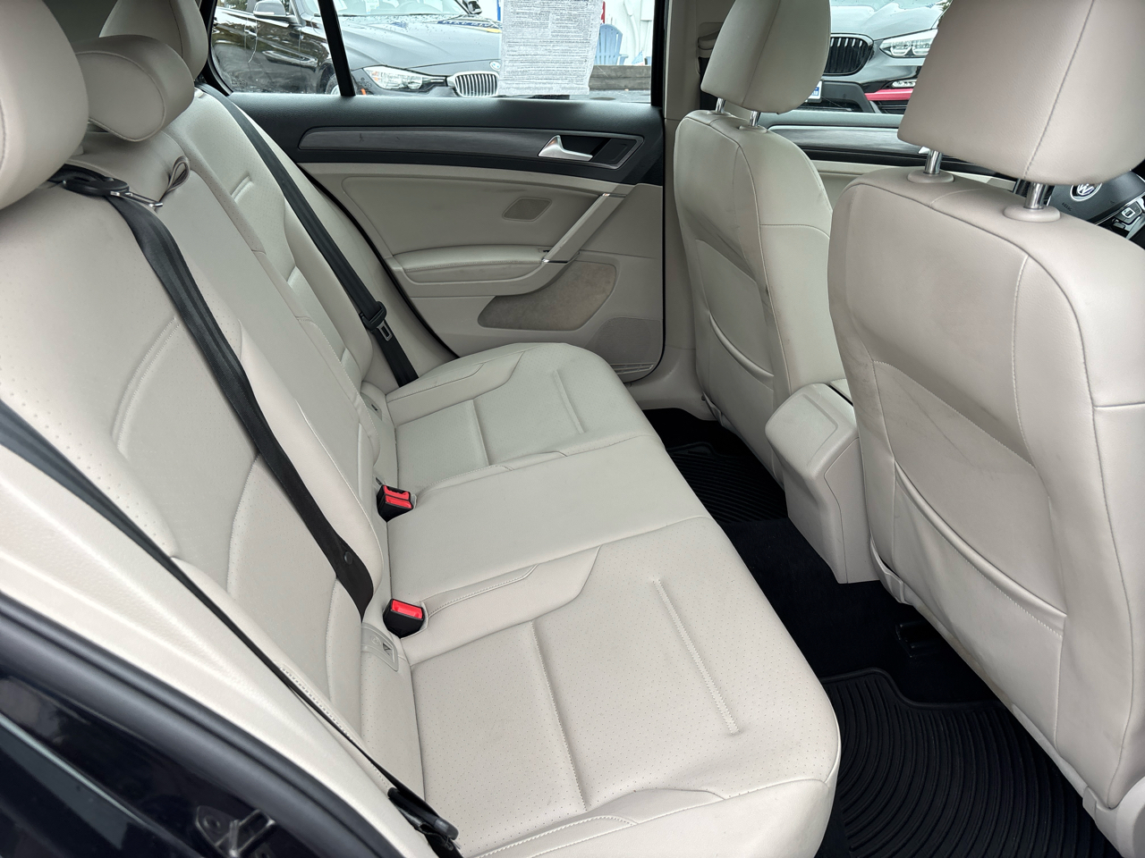 Volkswagen Golf TSI SE 6A 2018 Volkswagen Golf TSI SE 6A 2018