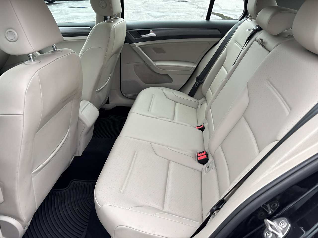 Volkswagen Golf TSI SE 6A 2018 Volkswagen Golf TSI SE 6A 2018