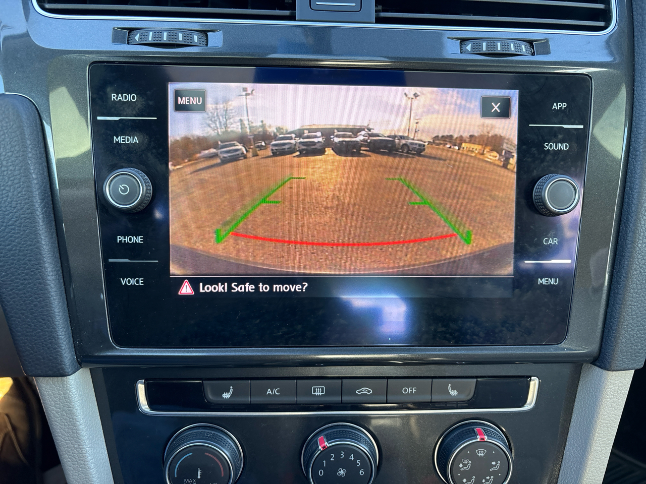 Volkswagen Golf TSI SE 6A 2018