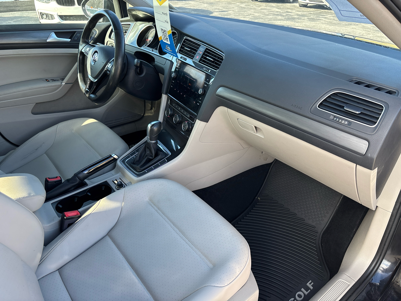 Volkswagen Golf TSI SE 6A 2018